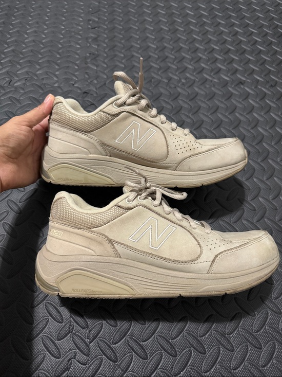 New Balance Shoes - New Balance Womens 928 Walking Shoes Tan Suede Leather Comfort Sneakers Size 8